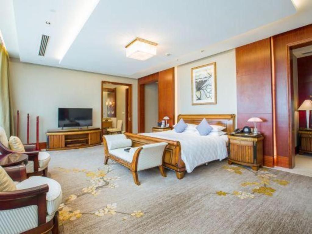 Suzhou Jinji Lake Grand Hotel Exterior photo
